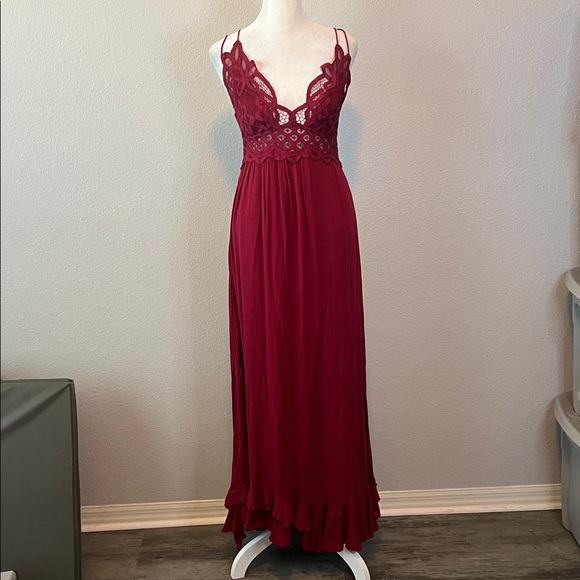 Free People Lace/Ruffle Strappy Maxi Dress Red Size Medium *Flaw - Picture 2 of 11